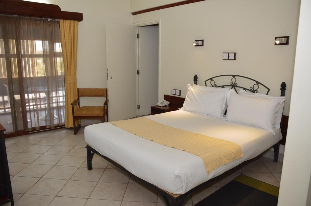 Sentrim 680 Hotel Nairobi Buitenkant foto