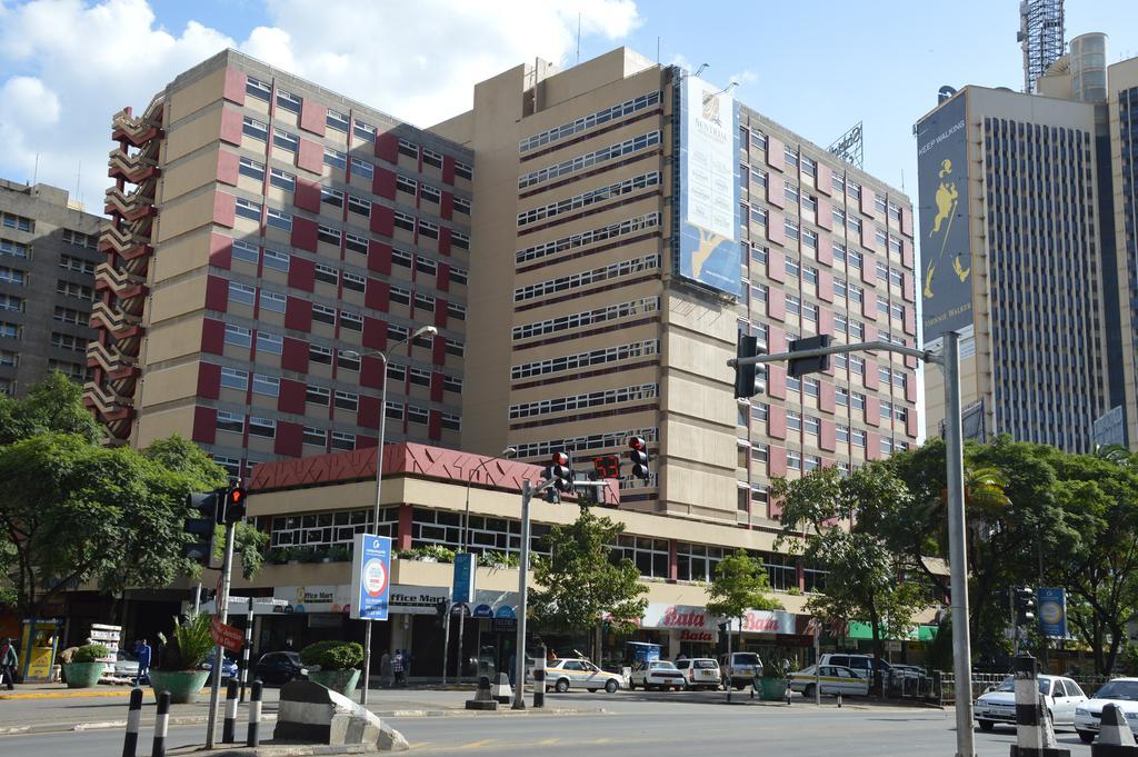Sentrim 680 Hotel Nairobi Buitenkant foto