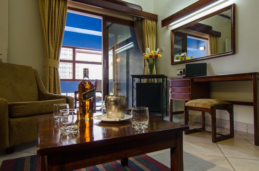 Sentrim 680 Hotel Nairobi Buitenkant foto