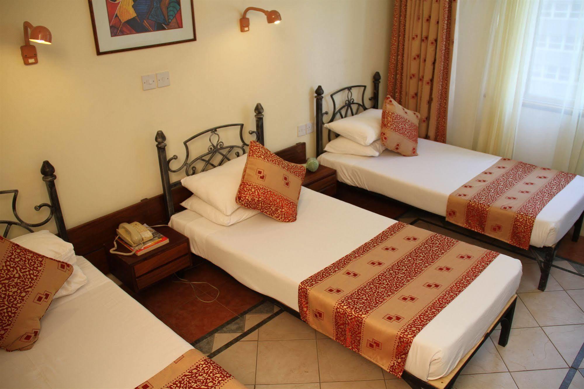 Sentrim 680 Hotel Nairobi Buitenkant foto