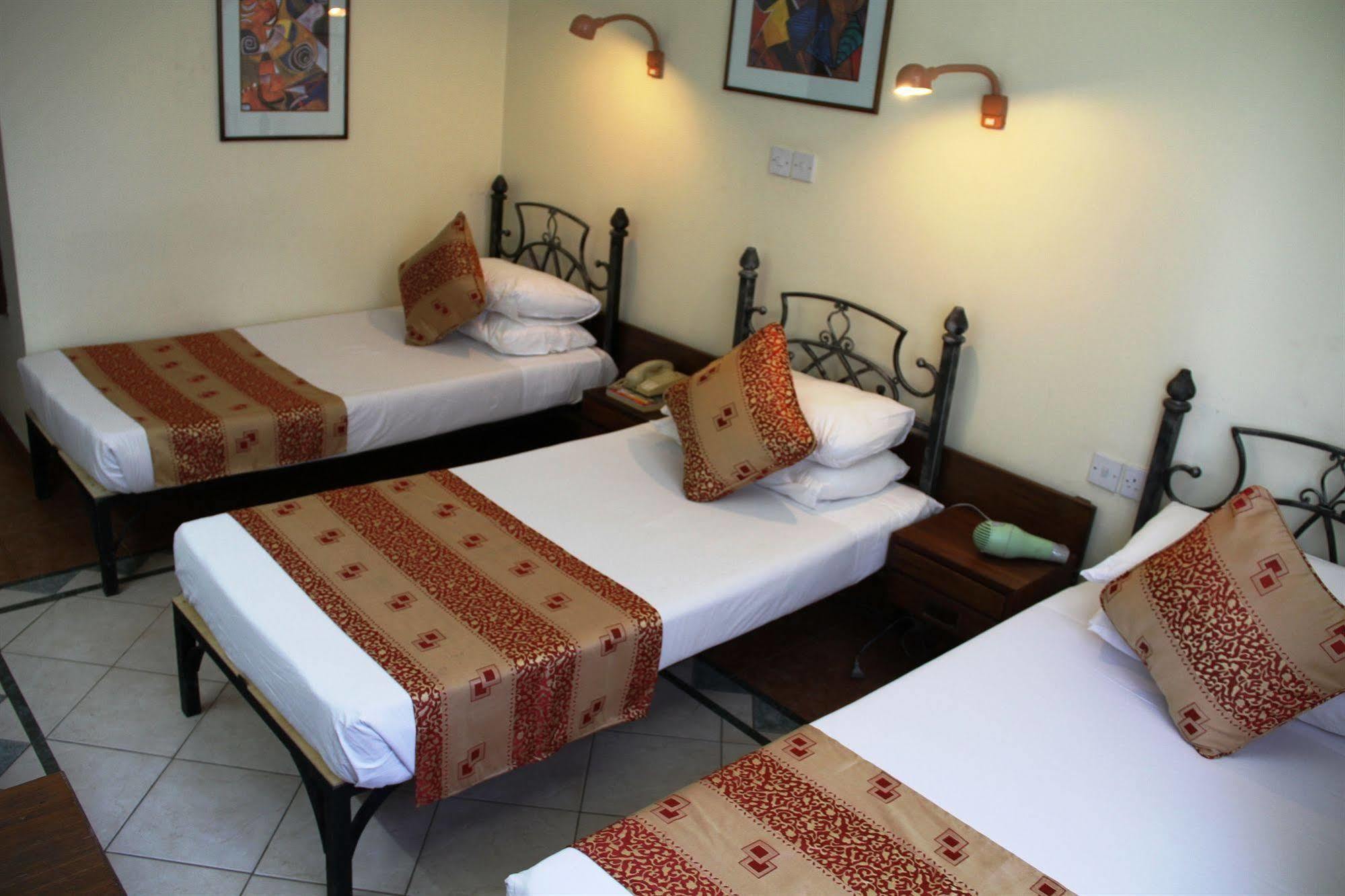 Sentrim 680 Hotel Nairobi Buitenkant foto
