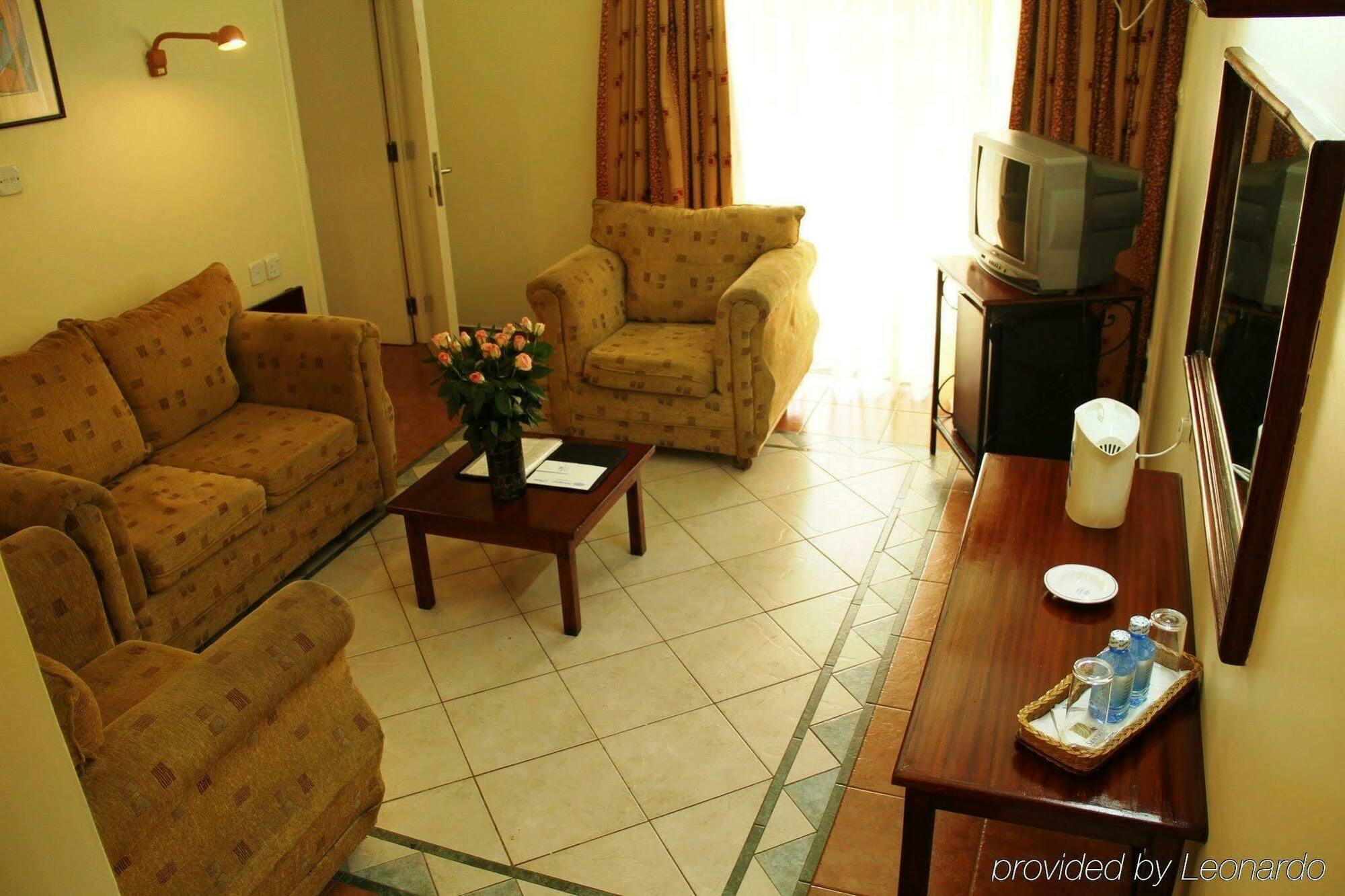 Sentrim 680 Hotel Nairobi Kamer foto